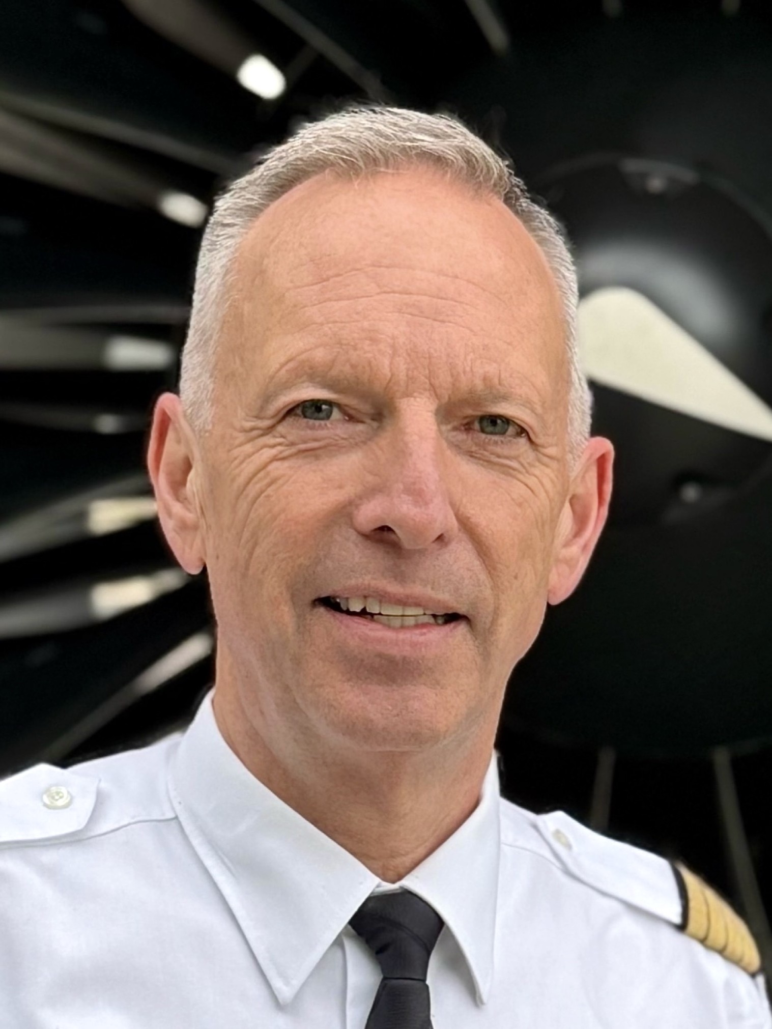 Capt. Christof Kemény